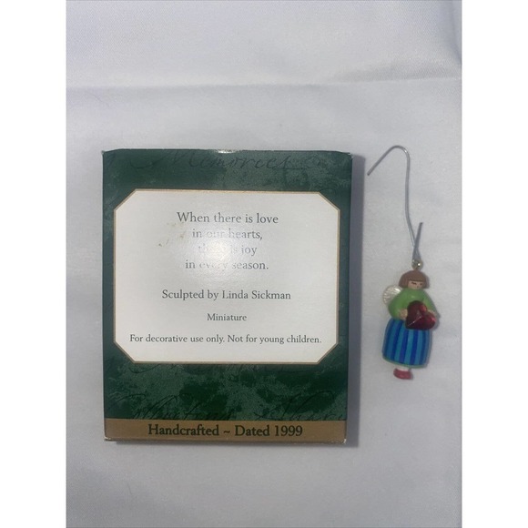 𝅺VINTAGE 1999 Hallmark Keepsake Ornament Love To Share - Picture 2 of 4